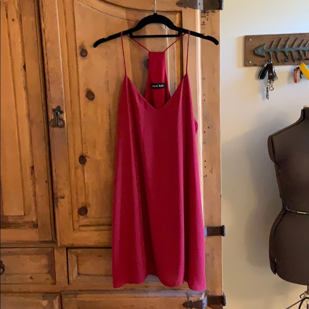 Beautiful never worn “Style Rack” Red dress